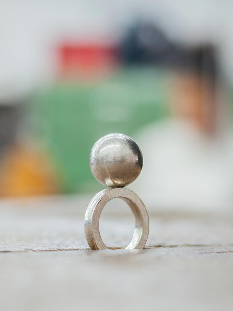 Mache deinen Ring aus Silber bei coopgold in Berlin — Schmuckworkshop geeignet für Anfänger oder Goldschmiede
