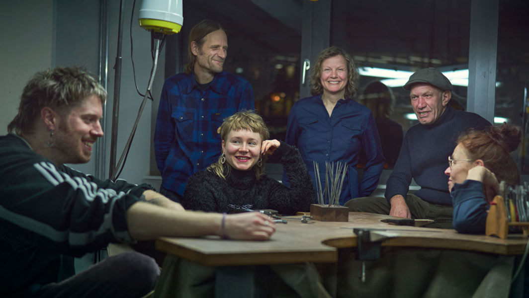 DIY Goldschmiedekurse und Workshops — coopgold Schmuckwerkstatt Berlin im Aufbau Haus am Moritzplatz in Kreuzberg