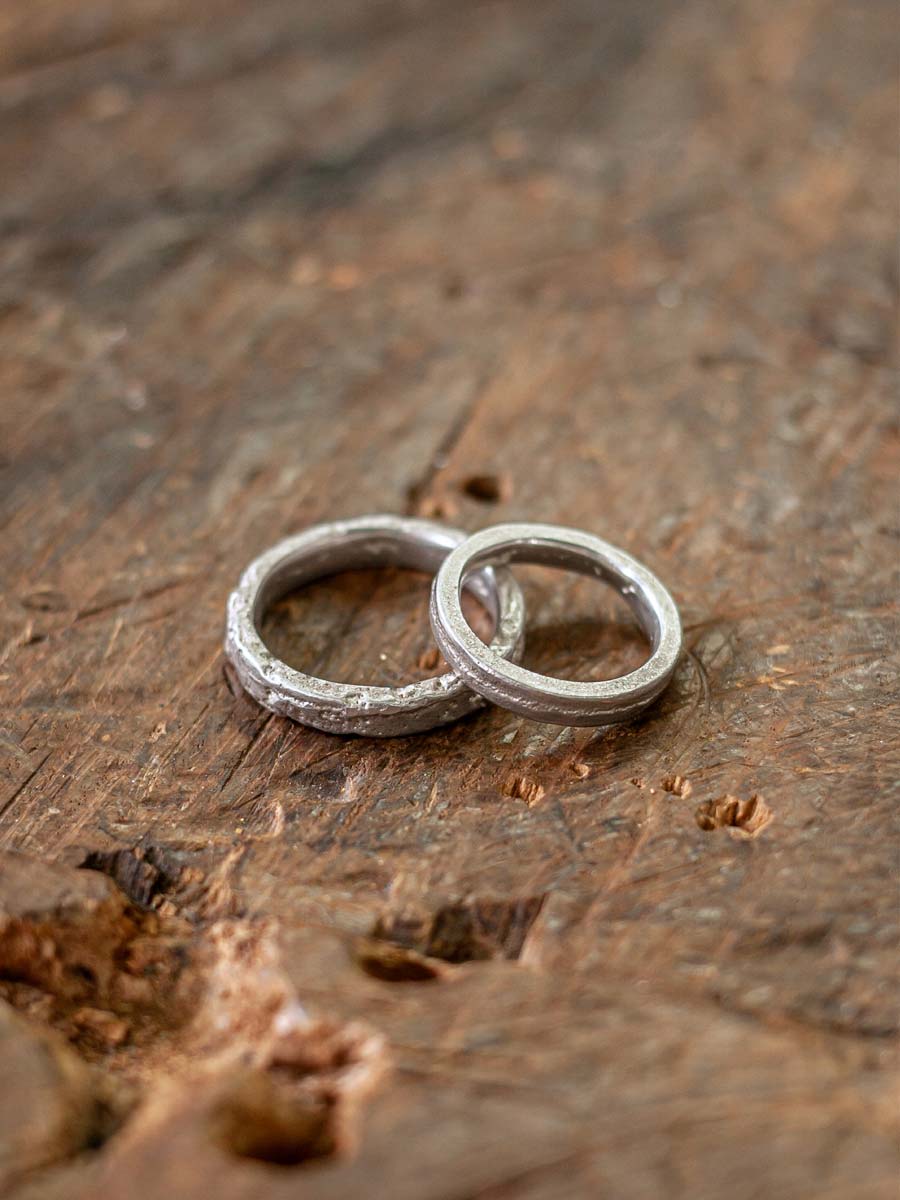 coopgold Schmuckwerkstatt Berlin — Trauringkurse im Sandguss, Eheringe selber gestalten in Silber im DIY Workshop