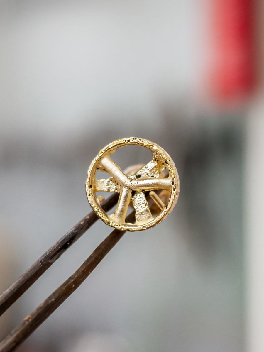 Eheringe individuell gegossen im Trauringkurs bei coopgold Berlin — DIY Schmuck aus Silber und Gold