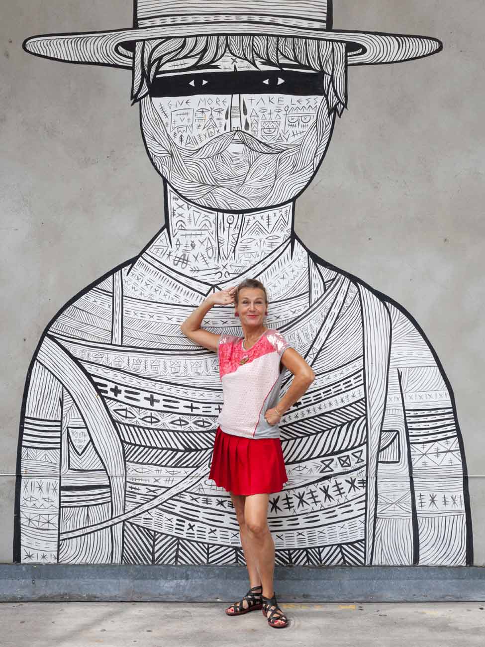 Portät von Daniela Malev im Workshop Broschierungen in der coopgold Schmuckwerkstatt Berlin — DIY Brosche selber gestalten