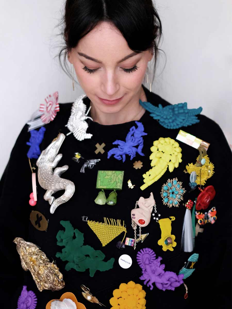 Goldschmiede Workshop Schmuck-Geschichten mit Denise Reytan in Berlin Kreuzberg bei coopgold — Schmuck selber machen in der Schmuckwerkstatt